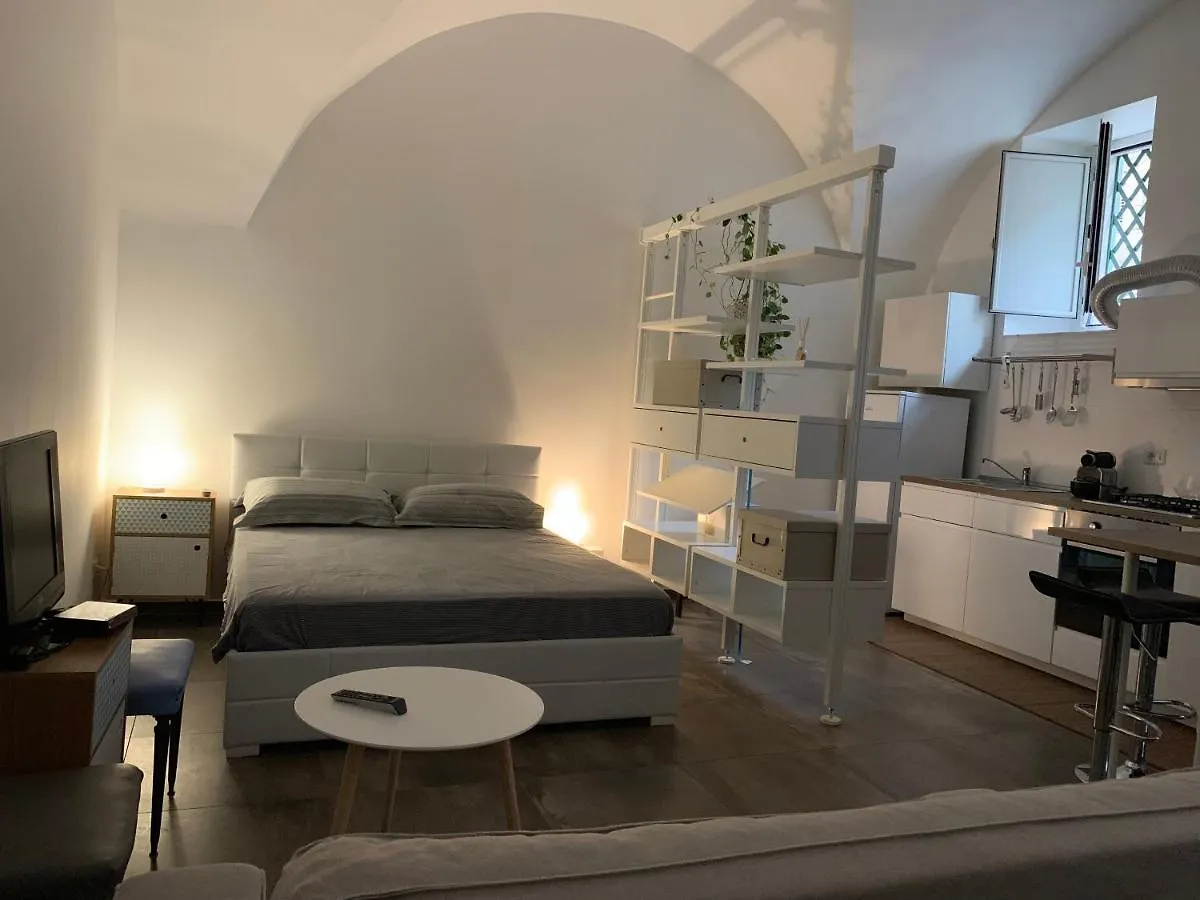 Zziny House Apartment Catania Italy